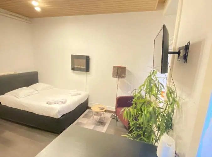 Du Nocleg ze śniadaniem *